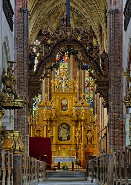 Insidan av kyrkan st. Jakobs — Stockfoto
