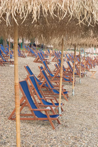 椅子上海滩 — 图库照片