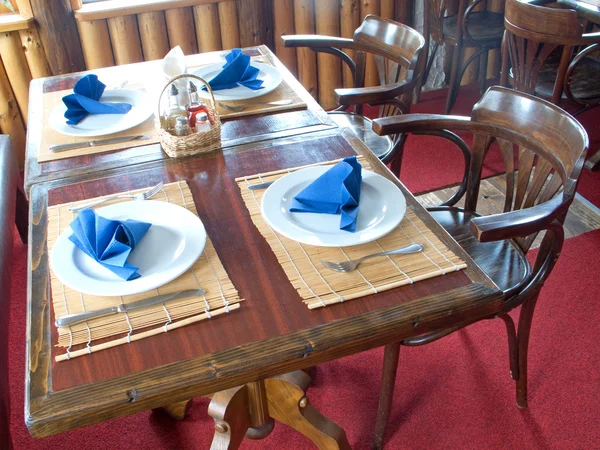 Jídelní stůl — Stock fotografie