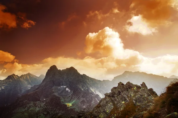 Mountains sunset landscape — Stock Photo, Image