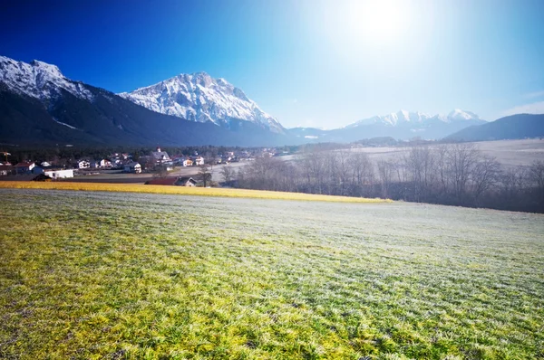 Spring Alpine scenery — Stock Photo, Image