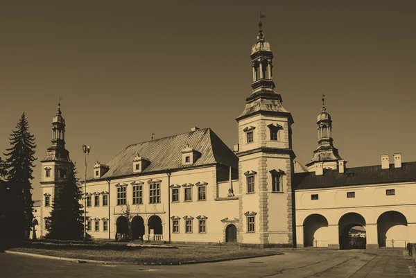 Bischofspalast in kielce. Polen — Stockfoto