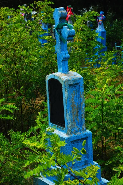 Vecchio cimitero in Ucraina — Foto Stock