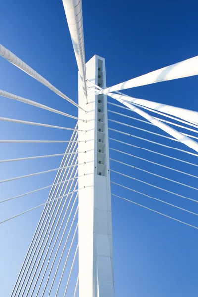Moderne bruggenbouw — Stockfoto