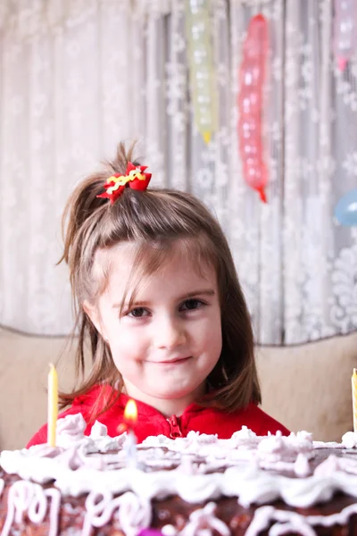 Dziecko z ciastem — Zdjęcie stockowe