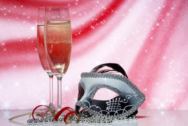 Şampanya ve Venedik Maske — Stok fotoğraf