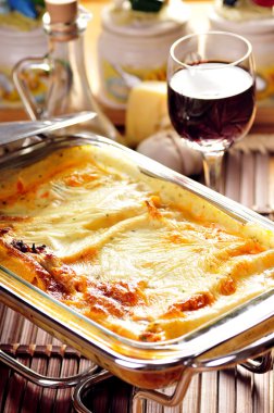 Cannelloni.