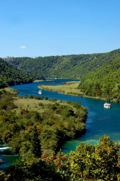 Rio das montanhas — Fotografia de Stock