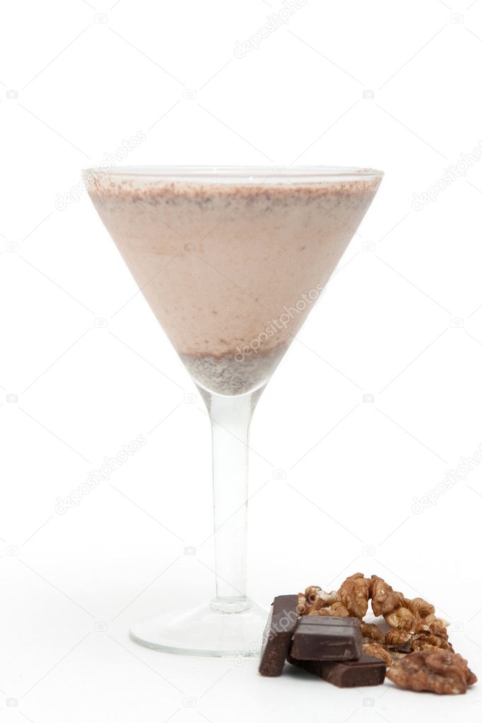 Chocolate nut-flavoured smoothie