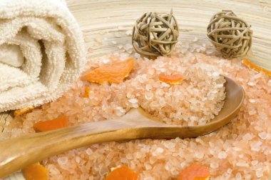 Turuncu banyo. Aromaterapi