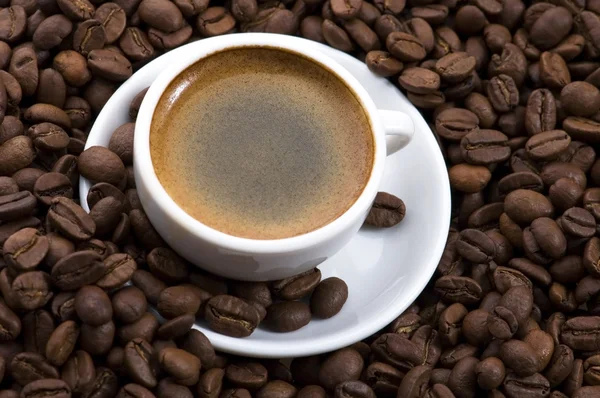 Fresh coffee with coffee — Stock Photo, Image