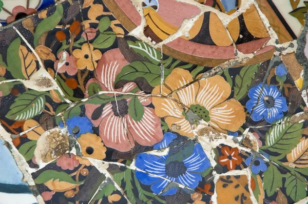 Detail of the ceramics from the Guadi bench — Stock Photo, Image