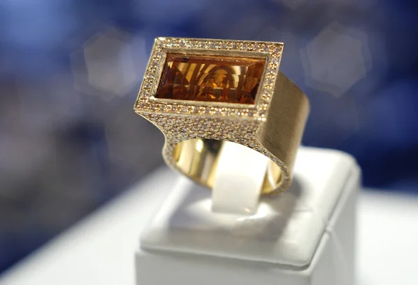 Luxus gyűrű — Stock Fotó