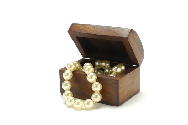stock image Antique box with pearls