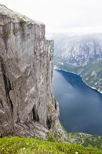 Noruega. Fiorde de liso — Fotografia de Stock