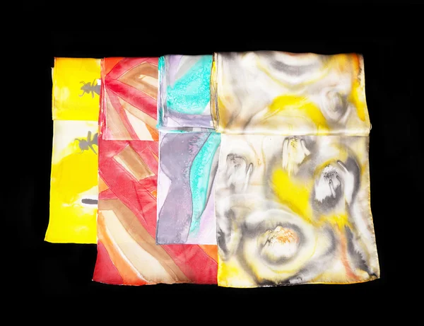 Lenços de seda coloridos — Fotografia de Stock