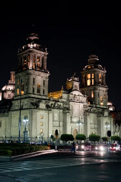 Katedrála v Mexiko city v noci — Stockfoto