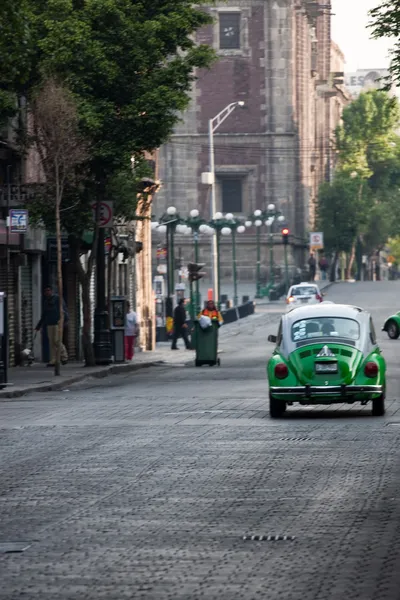 Mexico city zelené taxi — Stock fotografie