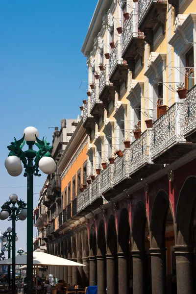 Puebla régi város utca — Stock Fotó