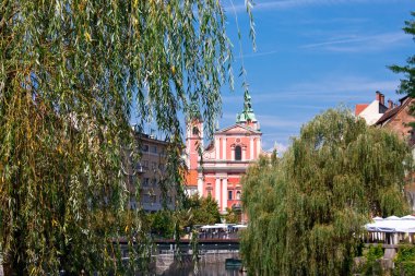 Ljubljana eski şehir