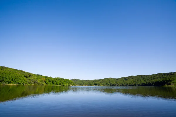 Jezioro niebieski — Zdjęcie stockowe