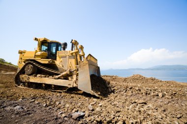 Bulldozer at work clipart