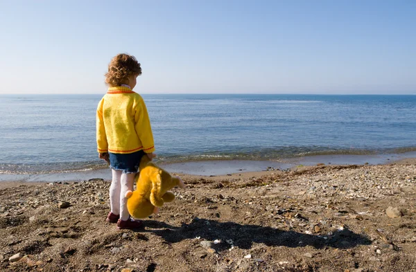 Kind en zee — Stockfoto