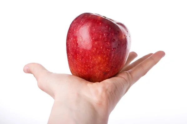 Erkek el ve elma — Stok fotoğraf