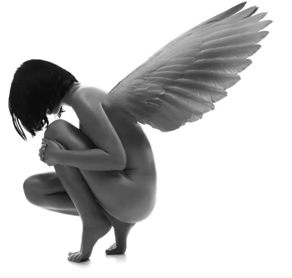 Naken skönhet kvinna med vingar — Stockfoto