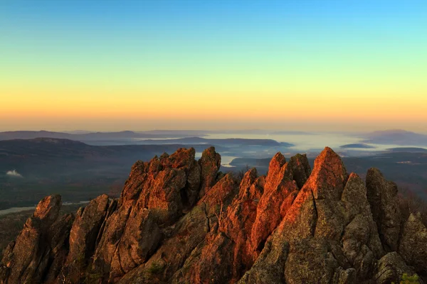 stock image Mountain landscape in the early morning.