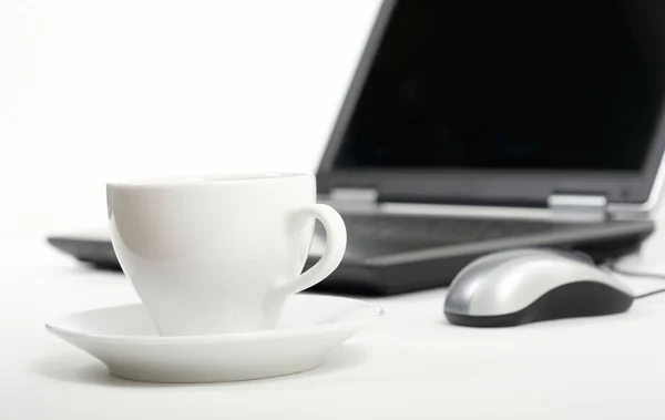 Coffee and laptop — Stock Photo, Image
