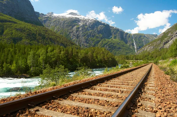 Železnice v horách — Stock fotografie