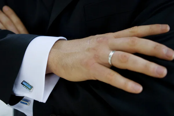 Man bröllop hand — Stockfoto