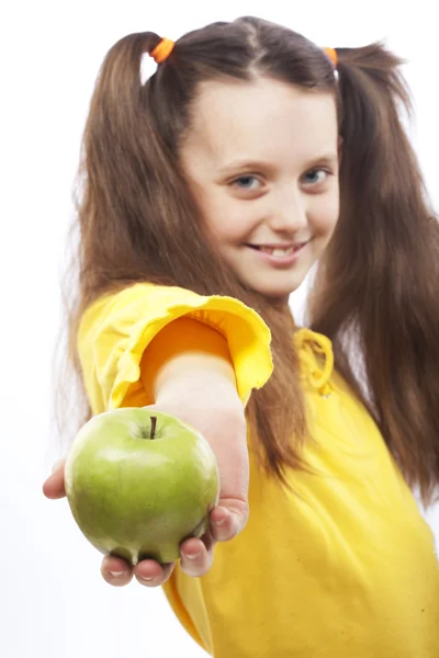 Bambina con mela — Foto Stock