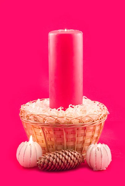 Καλάθι με κόκκινο κερί — Φωτογραφία Αρχείου
