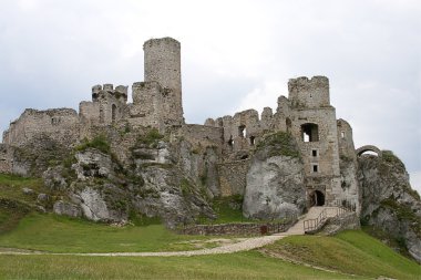 Ruins of castle clipart