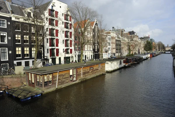 amsterdam tekne evler