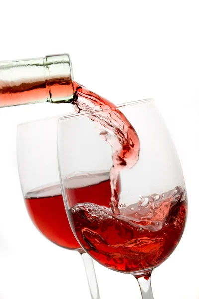 Beyaz izole bir bardak kırmızı şarap — Stok fotoğraf