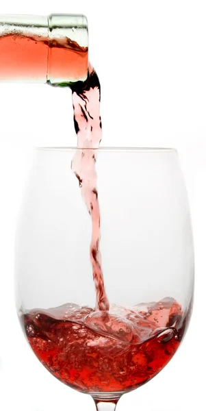 Červené víno izolovaných na bílém — Stock fotografie
