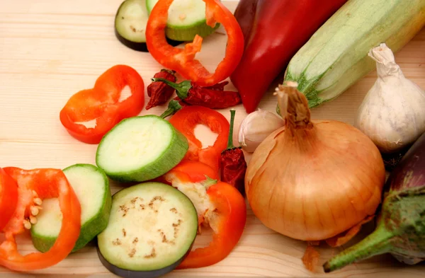 Fresh vegetables ready for cooking — Stock Photo, Image