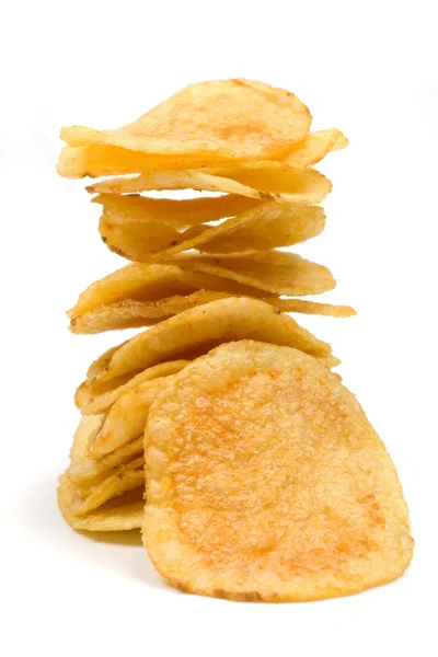 Kartoffelchips isoliert auf weiß — Stockfoto