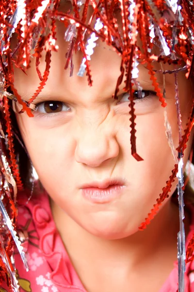 Mladá dívka s Karneval paruka — Stock fotografie