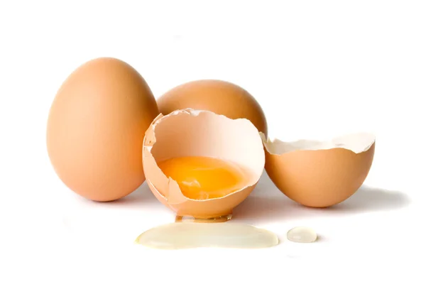 Зламаною яйце — стокове фото