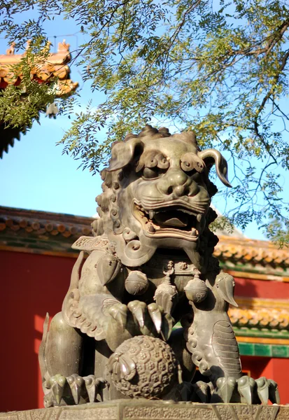 Leão em estilo chinês — Fotografia de Stock