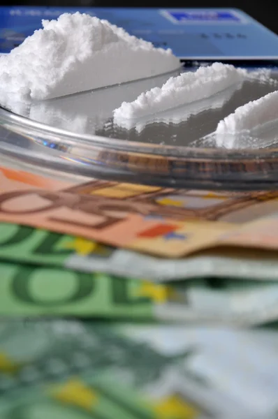 Cocaína e dinheiro — Fotografia de Stock