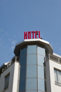 Otel