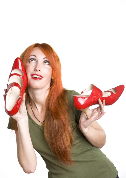 Mooie vrouw met schoenen — Stockfoto