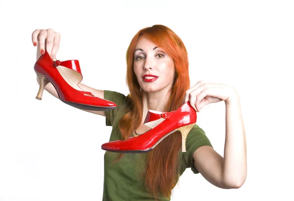 Donna con le eleganti scarpe rosse — Foto Stock