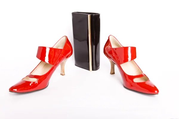 Nuove scarpe su un tallone alto — Foto Stock