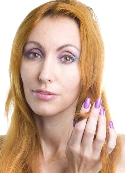 Porträtt av ung kvinna med en make-up — Stockfoto